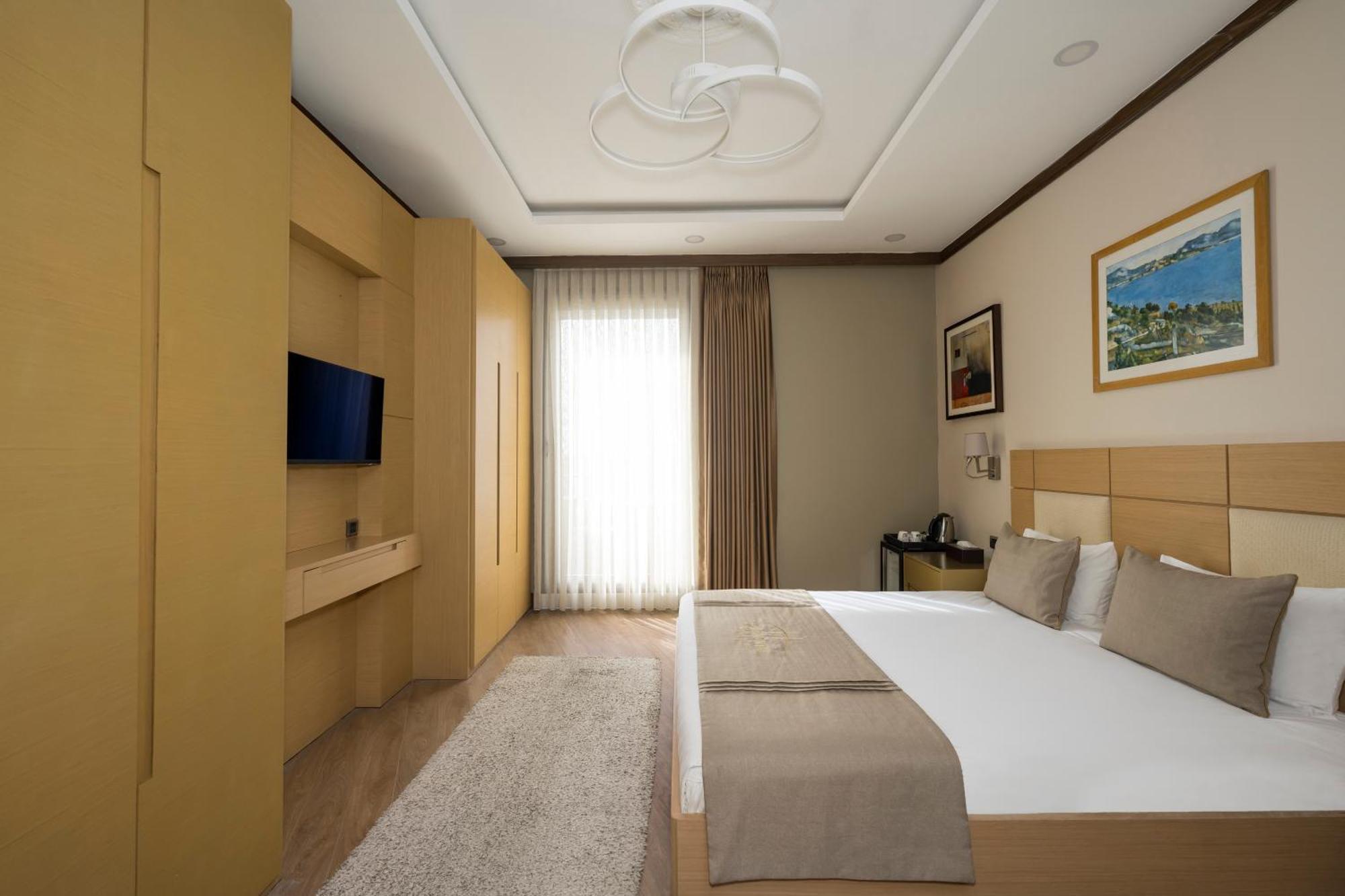 Continental Hotel Pera Стамбул Номер фото