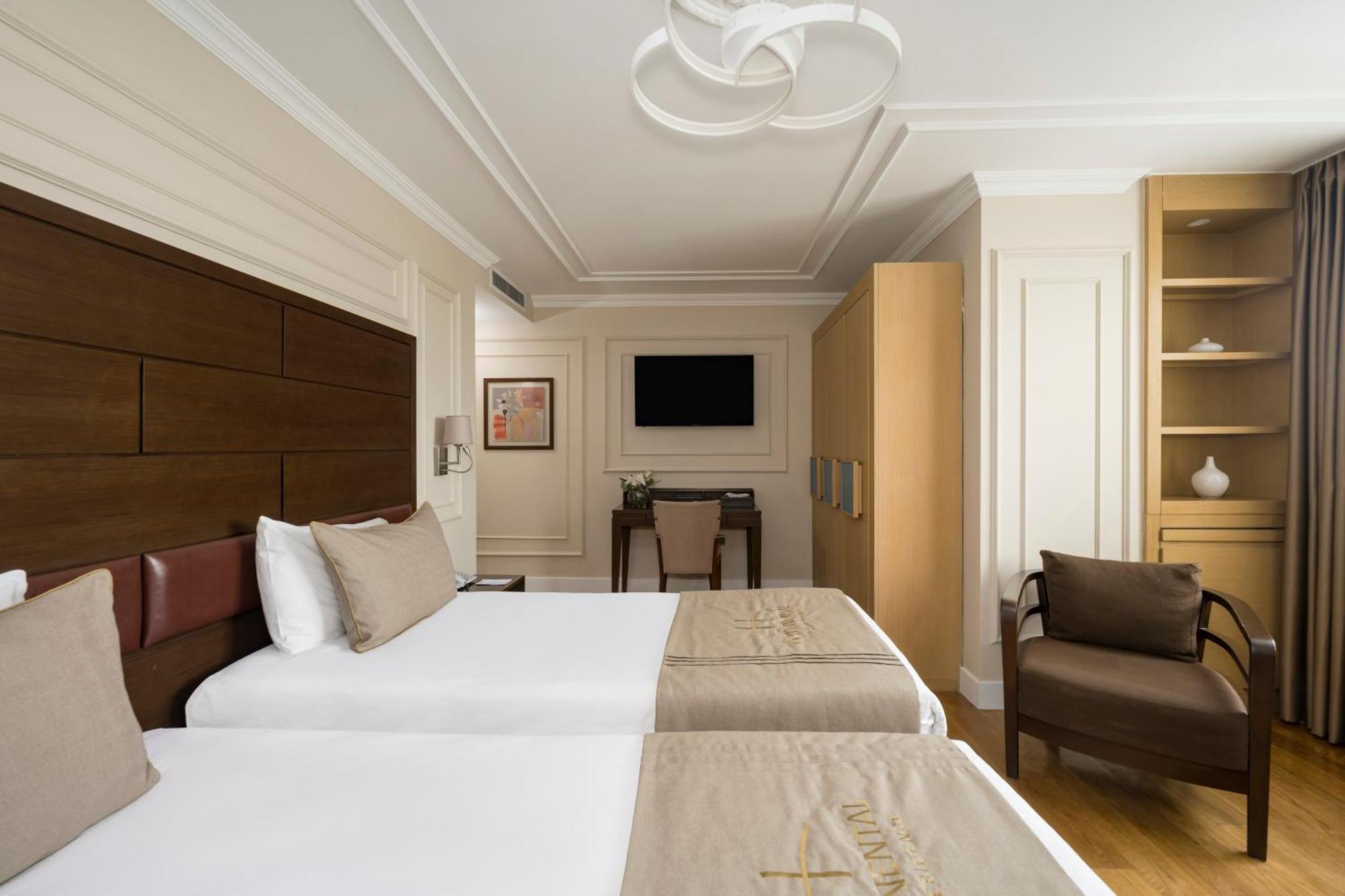 Continental Hotel Pera Стамбул Номер фото