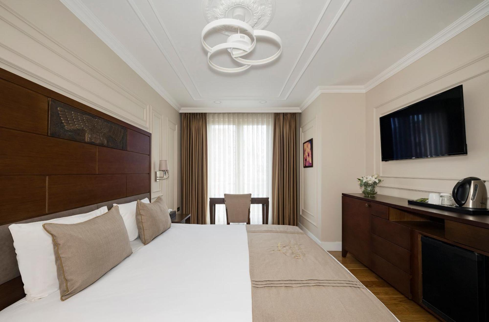 Continental Hotel Pera Стамбул Номер фото
