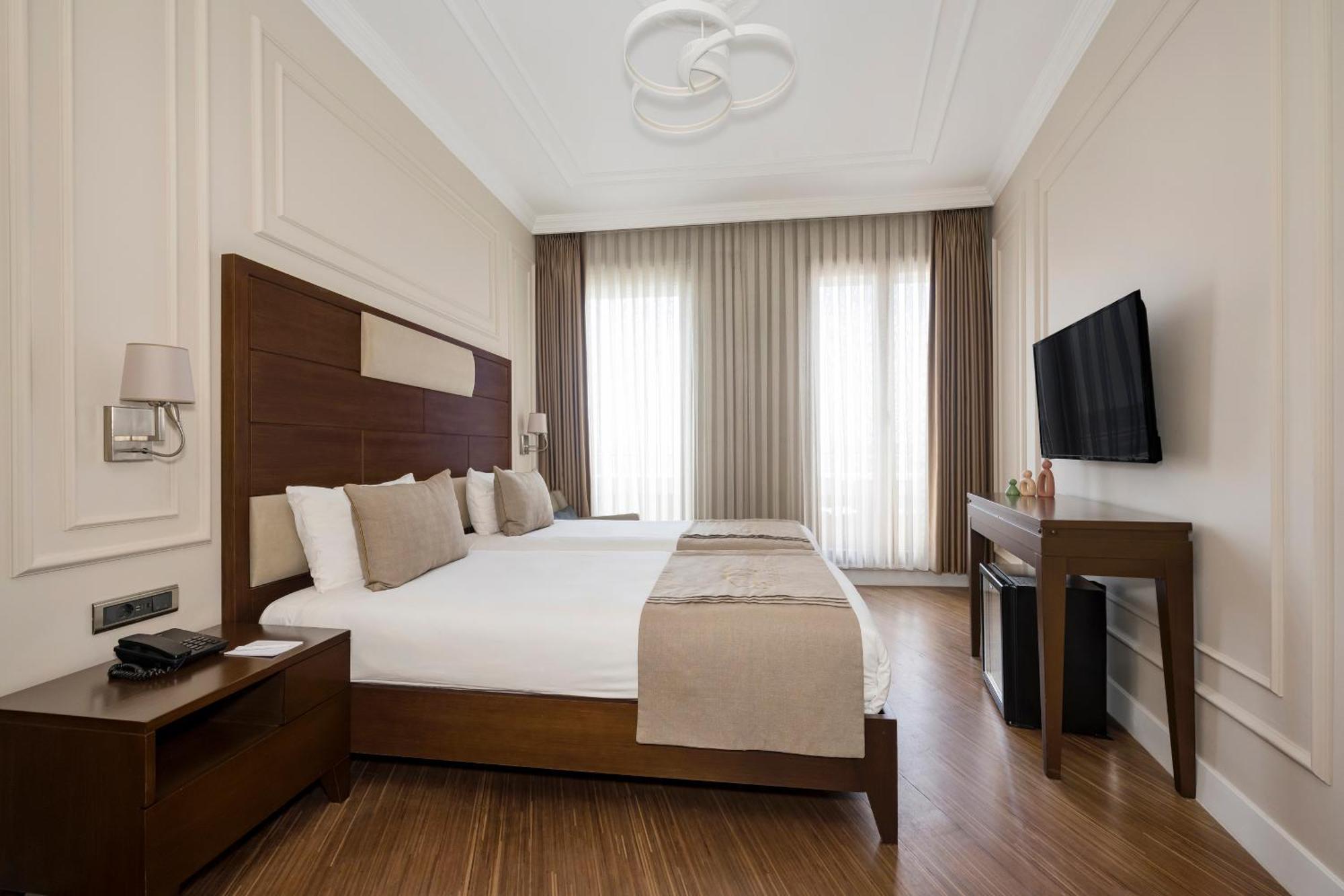 Continental Hotel Pera Стамбул Номер фото